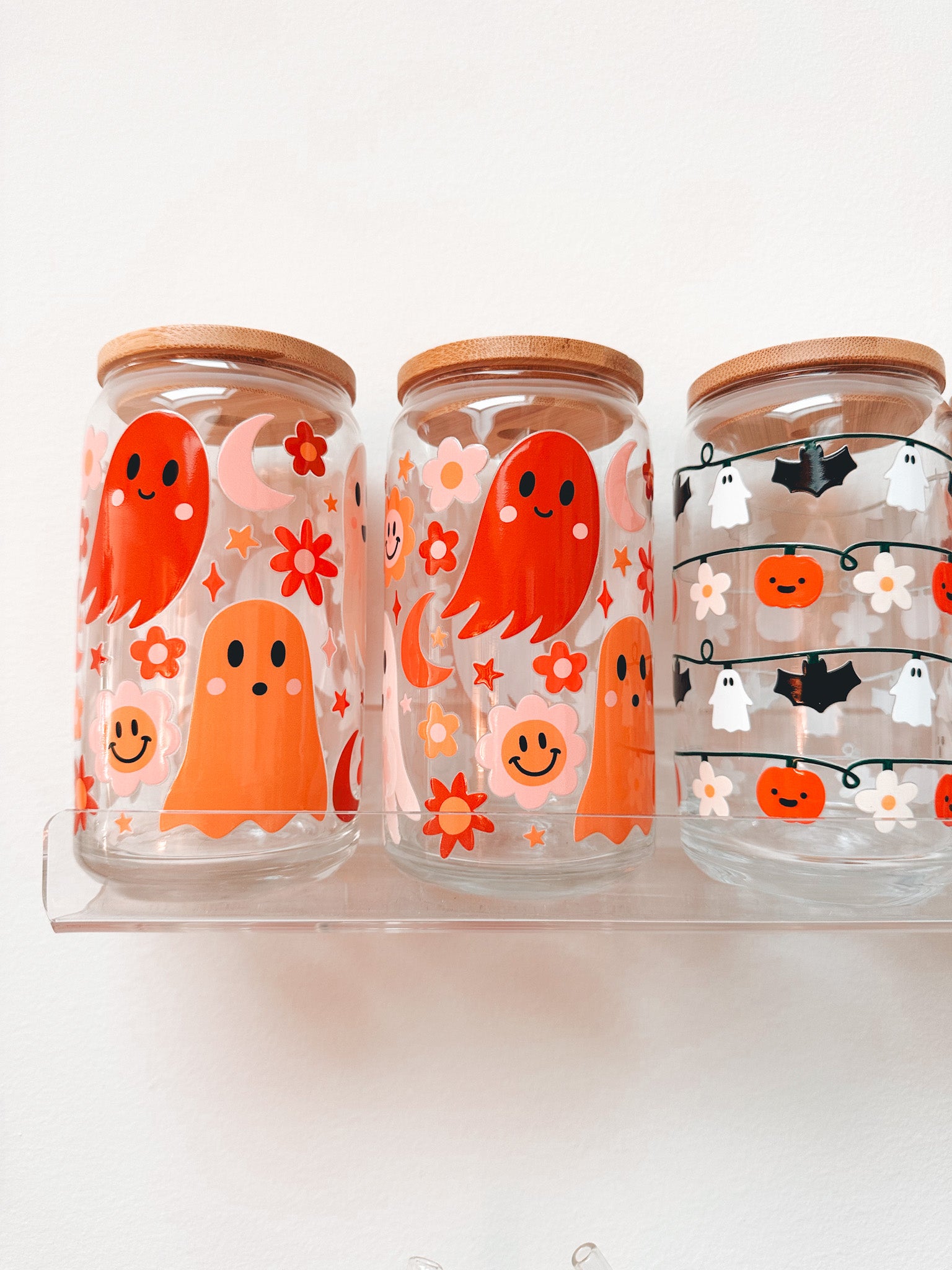 16oz Color Changing Halloween Cute Ghost Glass Can Cup with Lid and Straw